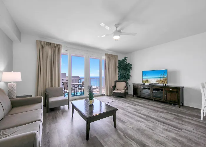 Laketown Wharf 1116